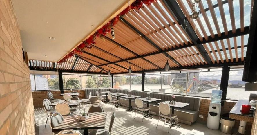 Hotel Dorado Ferial Богота Екстериор снимка